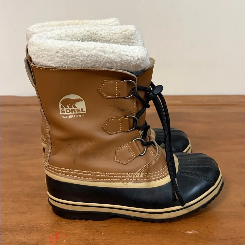 Sorel Caribou Waterproof Boots Size 4